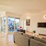 Sky Apartament *
